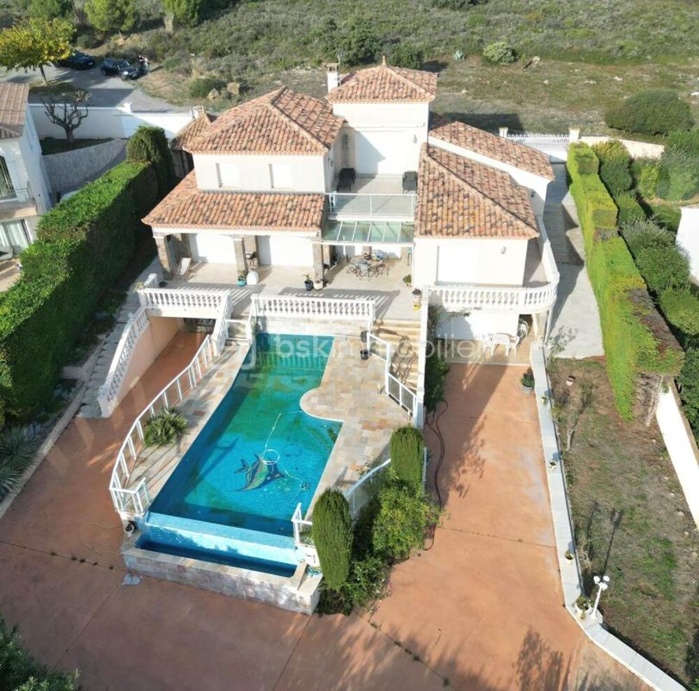 � vendre  Propri�t�/ch�teau Bouzigues (34140)