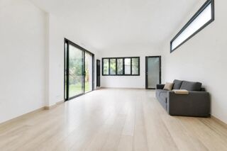 Maison 8 pièces 175 m² · à Reze · 175 m² · 317 000 €