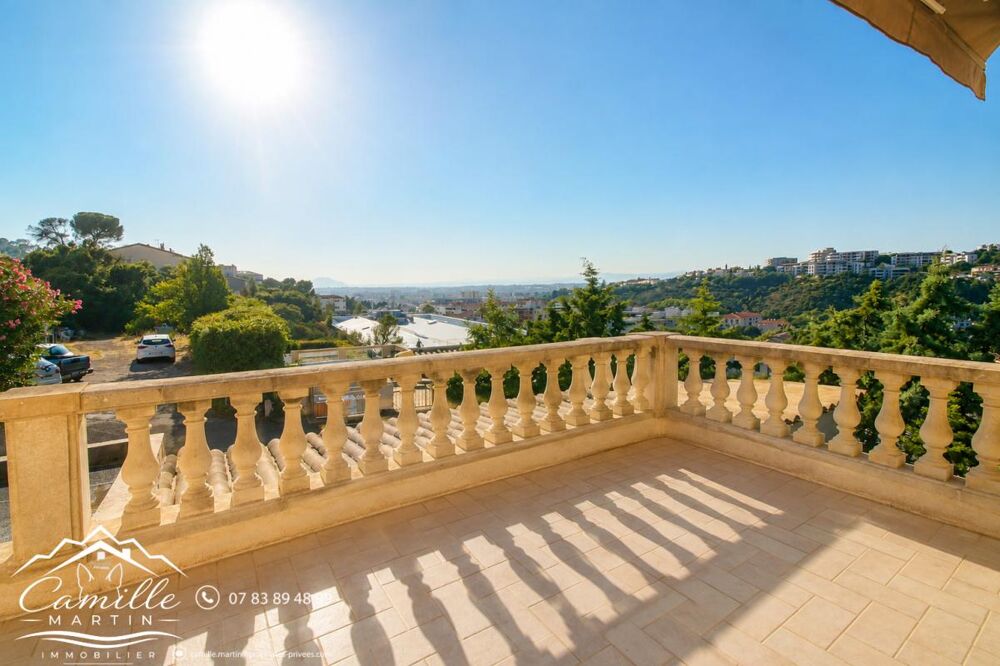 Vente Immeuble Ensemble de 2 immeubles comprenant 7 appartements sur terrain de 2362m² Saint raphael