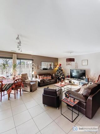  Maison à vendre 5 pièces 145 m²