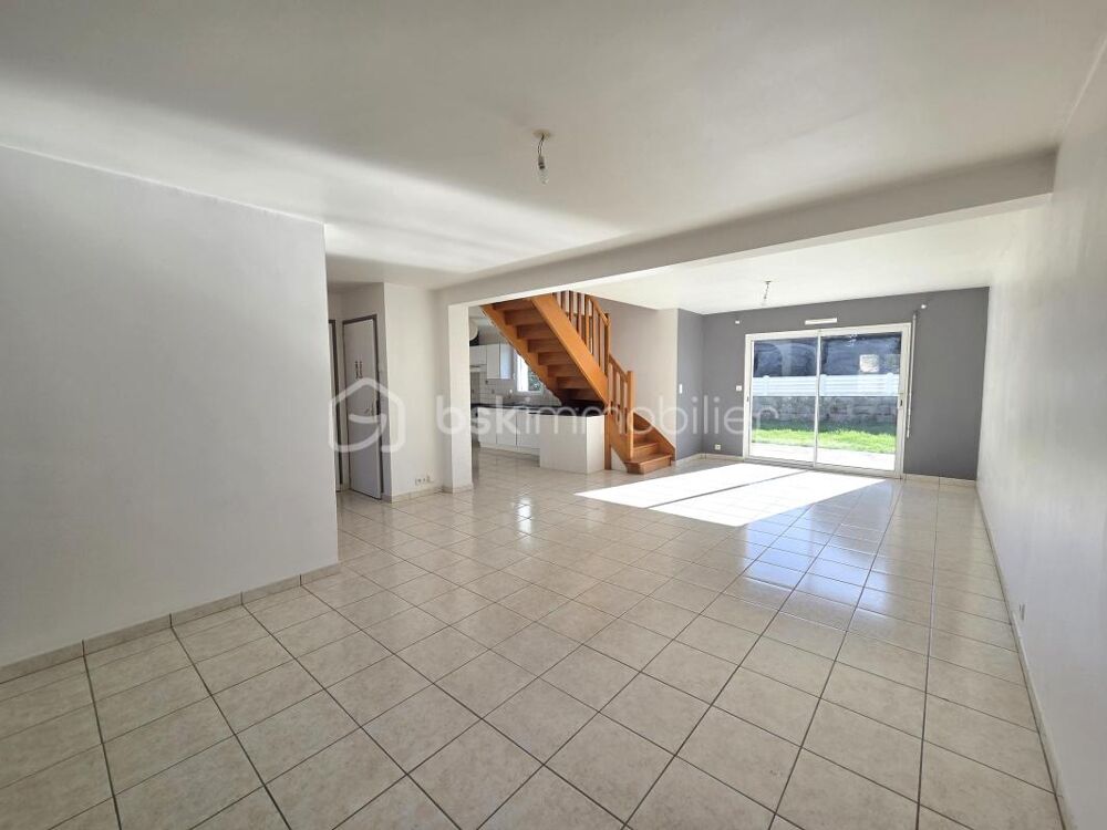 Maison 92 m² de 4 chambres  vie de plain-pied  Ploemeur / Lorient avec Garage