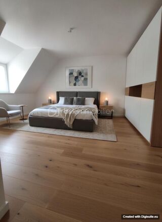 Vente Duplex/Triplex BEL APPARTEMENT  T5 DUPLEX NEUF , AVEC TRES BEAUX VOLUMES EN DERN.ETAGE + TERRASSE Besancon