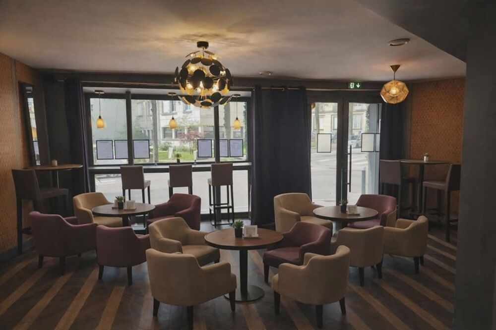   DROIT AU BAIL – BAR LOUNGE – PETITE RESTAURATION – EMPLACEMENT N°1 – CENTRE NANTES Nantes