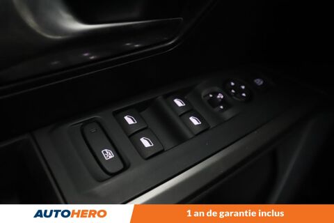 3008 1.2 Hybrid Allure e-DCS6 136 ch 2025 occasion 92130 Issy-les-Moulineaux