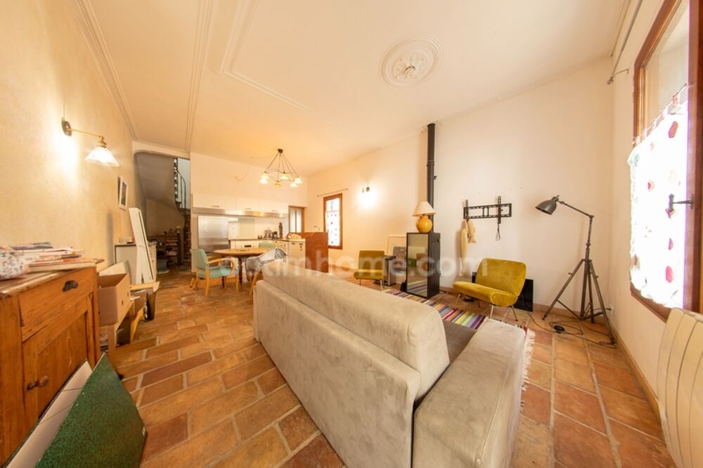 LE CAILAR (30740)  MAISON DE VILLAGE  4 PIÈCES  2/3 CHAMBRES  TRÈS BON ÉTAT  BALCON  CHARME DE LANCIEN