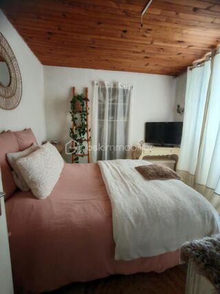  Immeuble � vendre 15 + pi�ces 355 m�