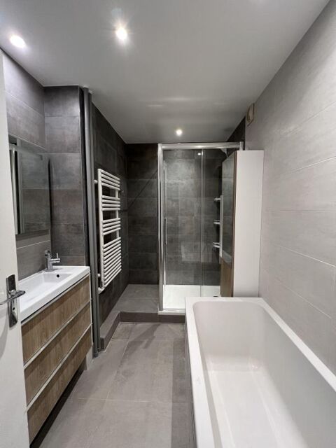  Appartement � louer 5 pi�ces 102 m�