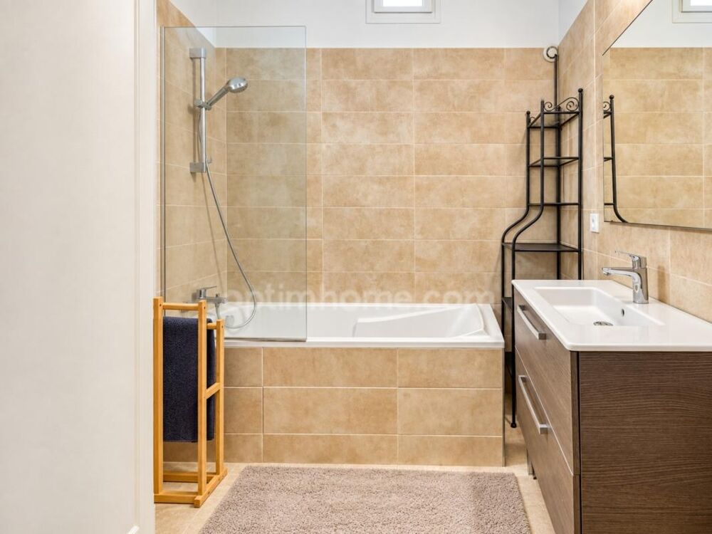à vendre  Villa Villeneuve-lès-Avignon (30400)