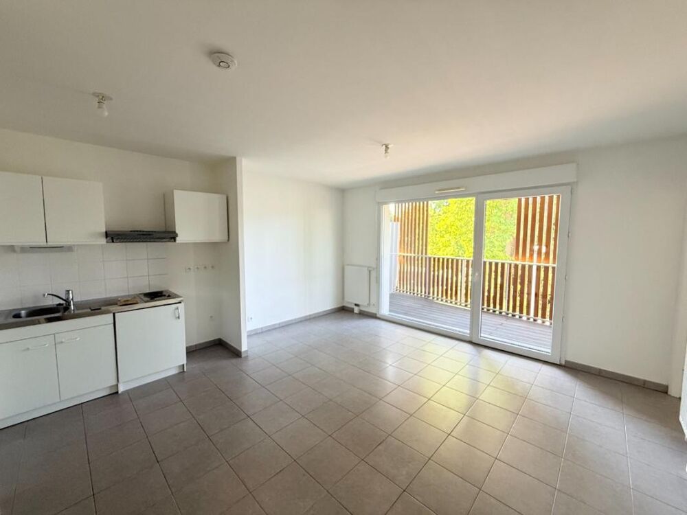 Location Appartement T2 avec balcon et parking à NANTES Nantes