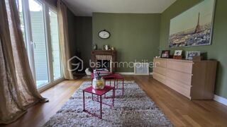  Maison � vendre 9 pi�ces 230 m�
