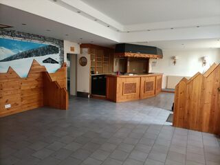  Immeuble  vendre 11 pices 95 m