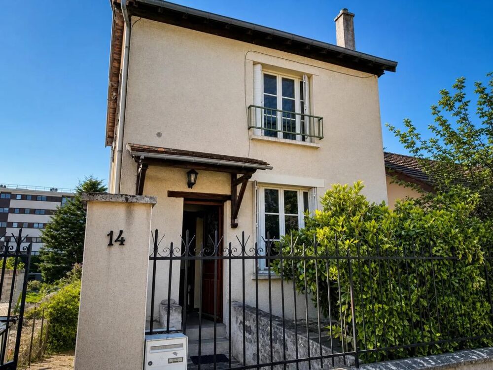 Maison 6 pièces A RENOVER avec grand jardin à Avon