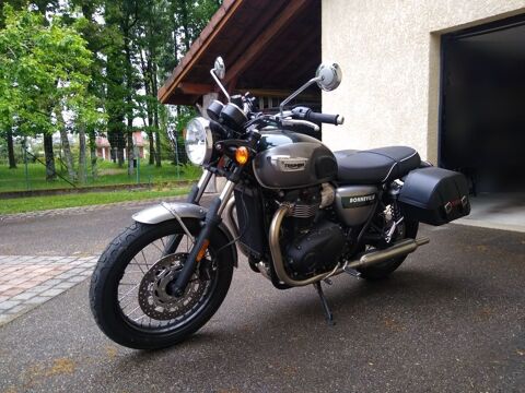 TRIUMPH 2022 occasion 01000 Saint Denis Les Bourg