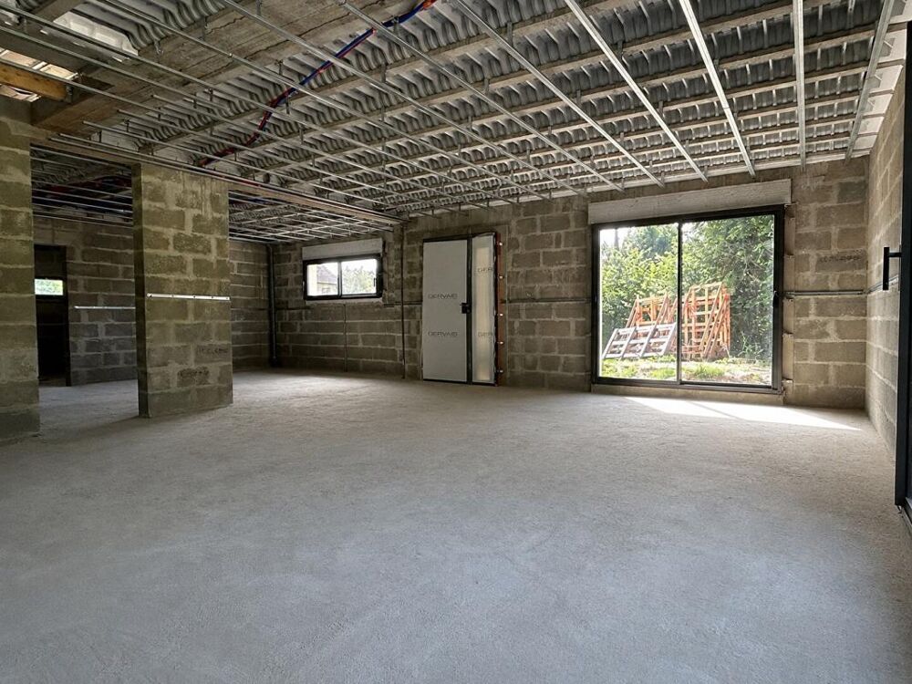 14130 Maison de 175 m² 5 chambres proche Pt L'Evêque 609 000 Euros