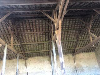  Remise / Grange � vendre 1 pi�ce 250 m�