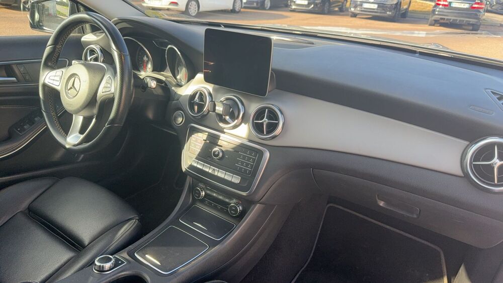 Classe GLA 180 CDi 109 7G-DCT Sensation 2018 occasion 76140 Le Petit Quevilly
