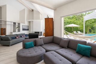  Maison à vendre 8 pièces 210 m²