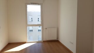  Appartement à louer 3 pièces 62 m²