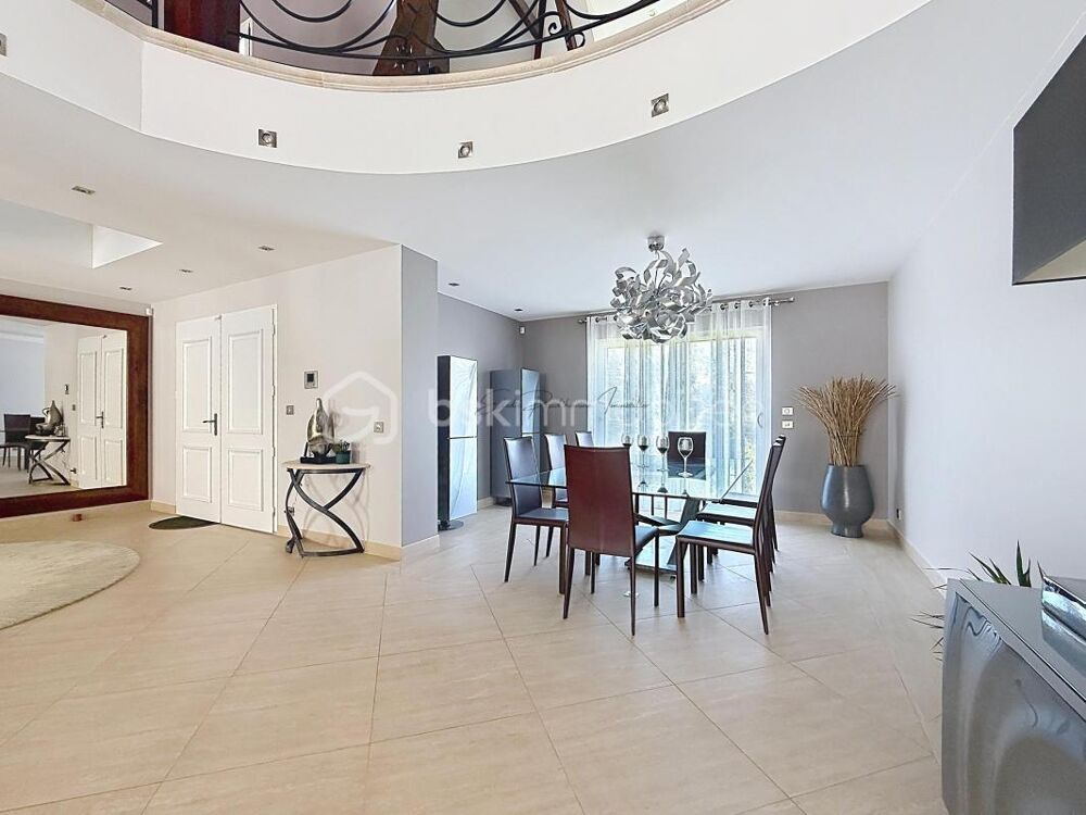 Vente Villa Villa d'exception avec piscine chauffée Dormelles