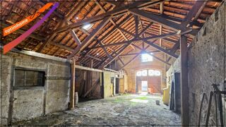  Remise / Grange à vendre 1 pièce 300 m² Souvigny