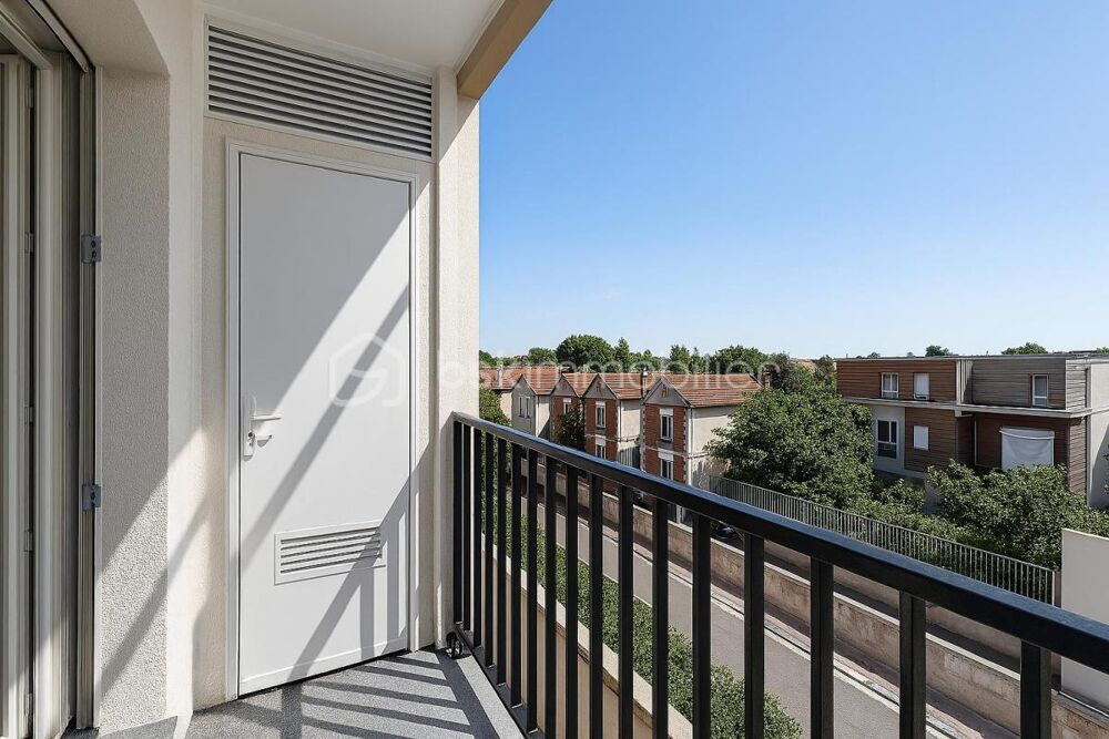 Vente Appartement Appartement 2 pièces rénové avec balcon et loggia – Résidence rénovée – Aucun travaux à prévoir Limeil brevannes