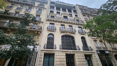 A louer des bureaux de 192m&sup2; 9600 75017 Paris