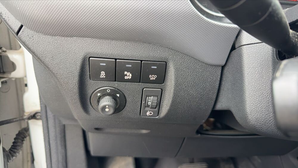 Berlingo VU 5 1.6 BlueHDi 100 ETG6 Signe - 3 places Automatique 2017 occasion 57000 Metz