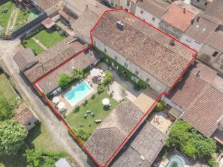  Maison � vendre 8 pi�ces 360 m�
