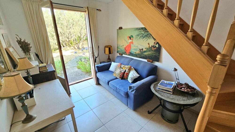 Vente Maison Villa de caractère , piscine originale, vue dégagée à 180 ° Claviers
