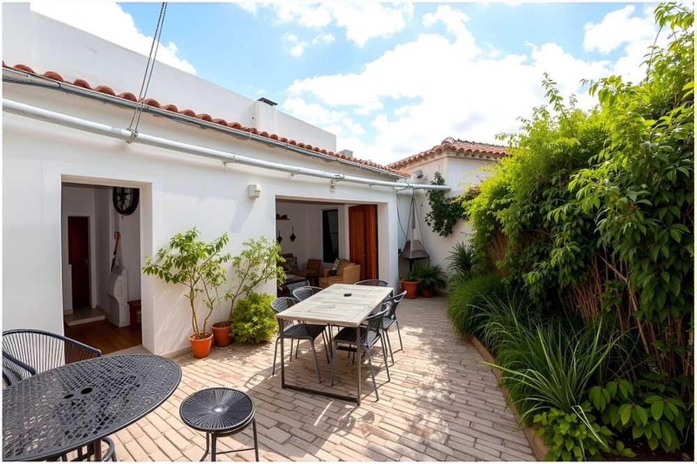 Vente Maison Maison à vendre 7 pièces LOIX (17) avec possibilité d'extension Loix
