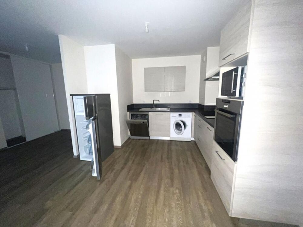 Location Appartement Appartement Villefranche De Rouergue 3 pice(s) 75 m2 Villefranche de rouergue