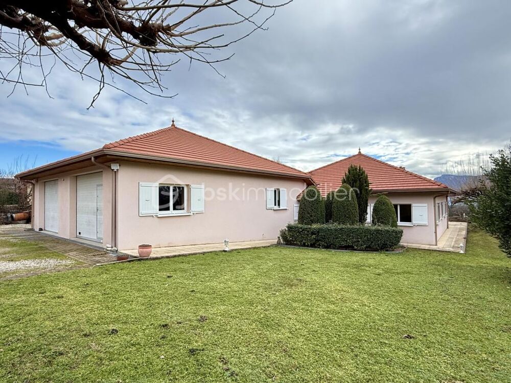 � vendre  Maison Saint-Cassien (38500)