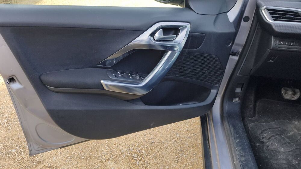 2008 1.2 PureTech 82 Allure - Automatique 2014 occasion 37600 Loches