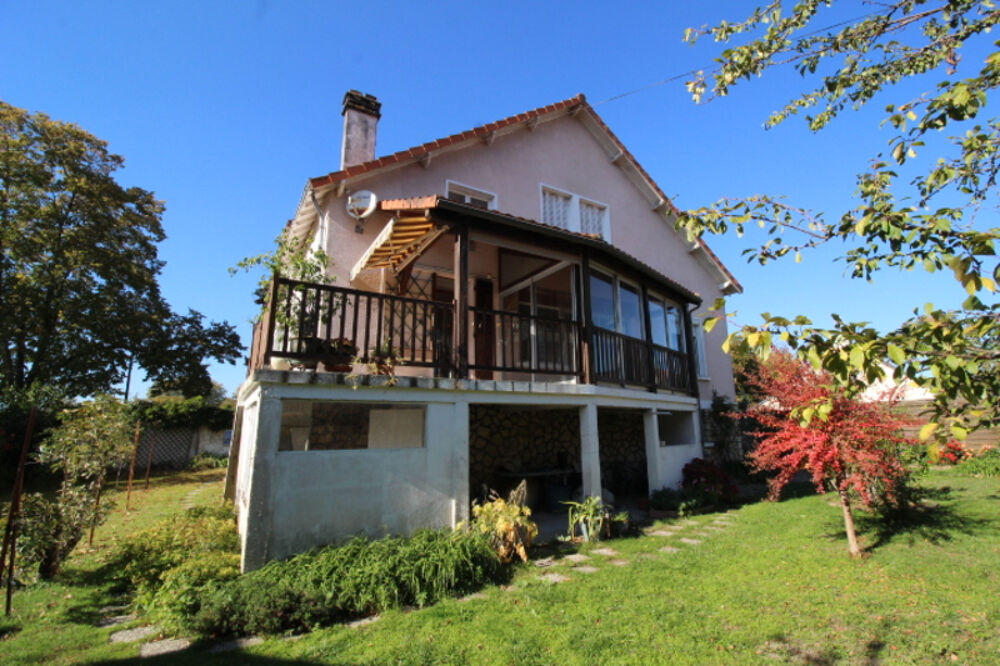 Vente Maison Maison Chatellerault 8 pièce(s) 155.31 m2 Chatellerault