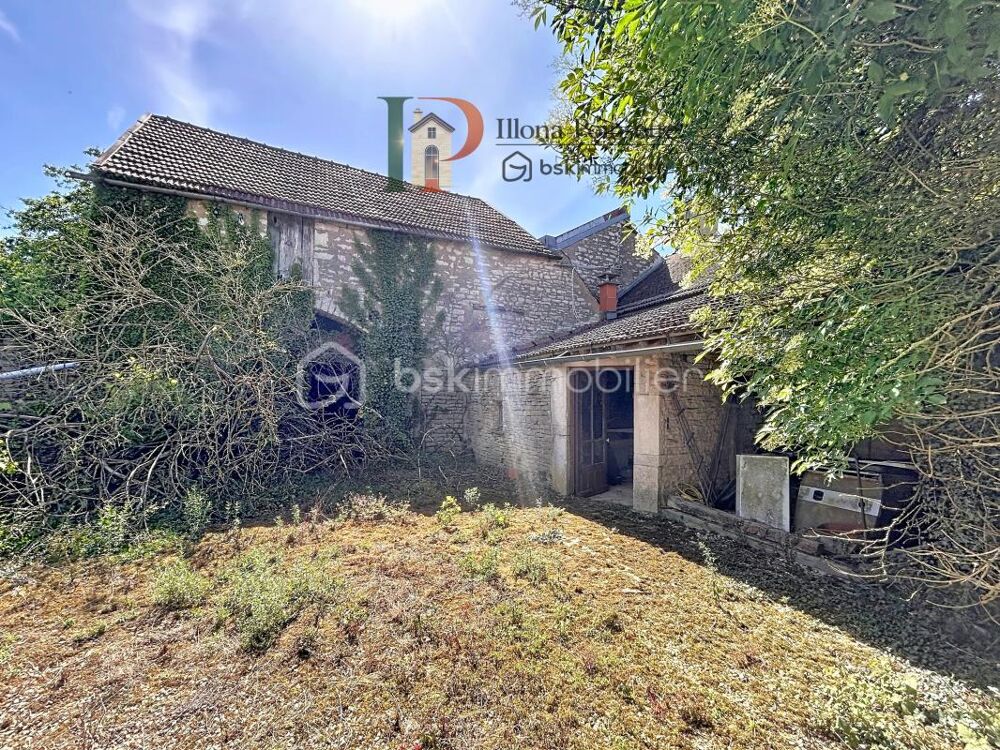 Vente Maison Maison à rénover avec dépendances Noyers