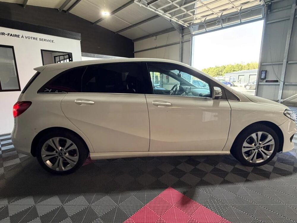 Classe B (W246) Phase 2 180 CDi 1.5 8V 7G-DCT 109 cv Bo&icirc;te auto 2015 occasion 85190 Venansault