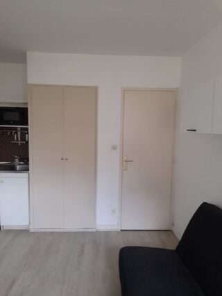  Appartement à louer 1 pièce 17 m²