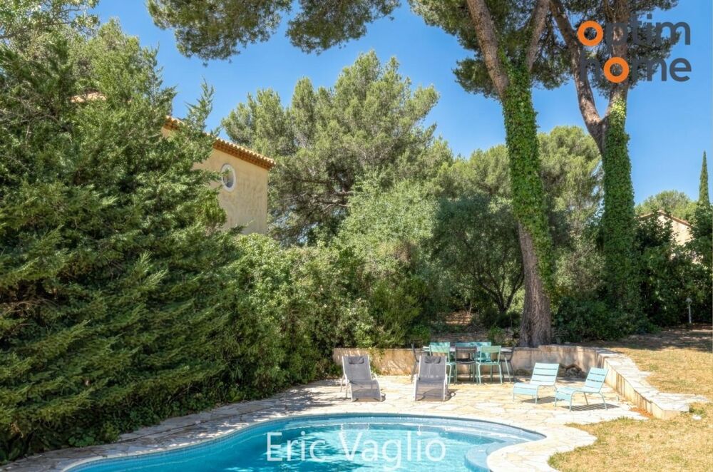 Vente Maison Bouc Bel Air (Aix à 10 mn) - Vente Belle Villa T5 de 269 M2, sur un terrain clos et arboré de 1257 M2 avec piscine, proche IBS, Bouc bel air