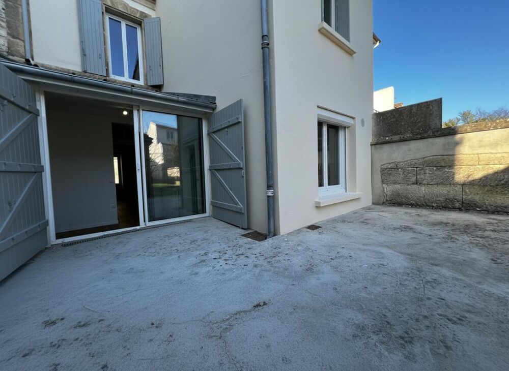 Vente Maison Maison de ville 135 m² 9 pièces à Angoulême Angouleme