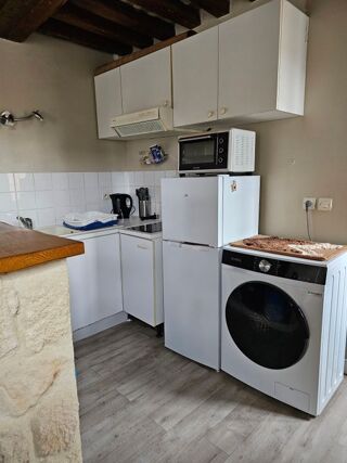  Appartement à louer 2 pièces 28 m²