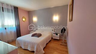  Maison � vendre 8 pi�ces 235 m�