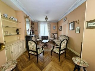  Maison à vendre 10 pièces 212 m²