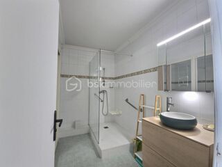  Appartement à louer 4 pièces 85 m²
