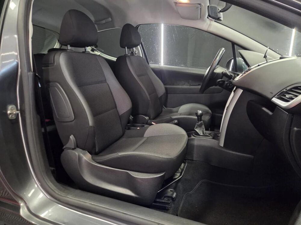207 1.4 73cv plus 2013 occasion 74330 Poisy