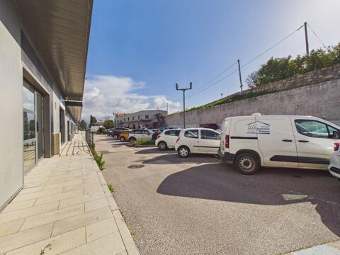   A VENDRE LOCAL BALEONE 