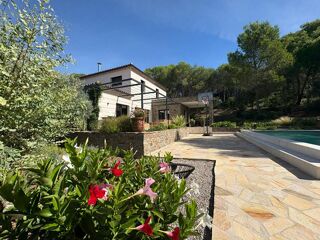  Villa à vendre 5 pièces 170 m²