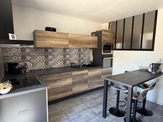  Maison à vendre 9 pièces 255 m²