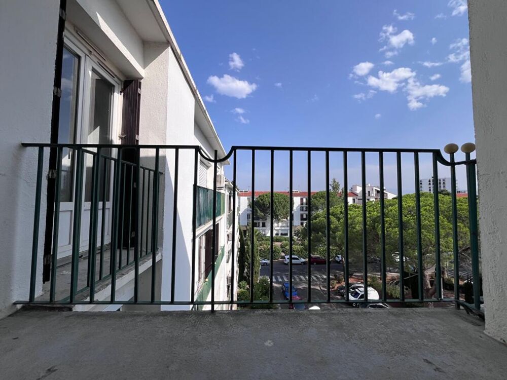 Vente Appartement Magnifique appartement T3/T4 de 81 m2 au 4 ème sans ascenseur d'une petite copropriété aux faibles charges Perpignan