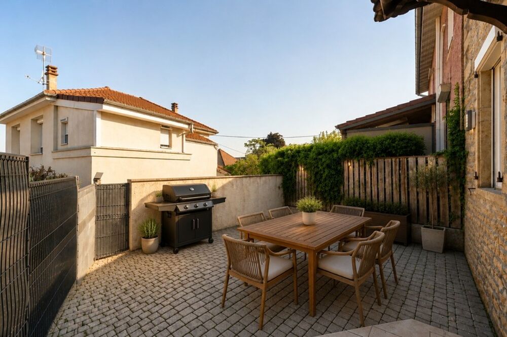 Vente Maison Maison à vendre 4 pièces  (38) Bourgoin jallieu