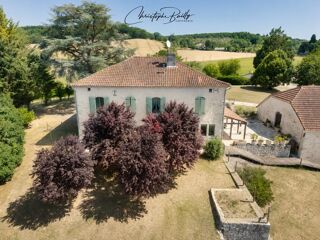  Propriété/château à vendre 11 pièces 310 m²